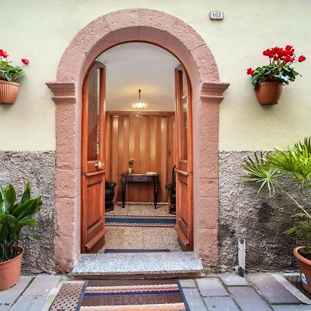 Rosa Lentorada Apartment Bosa Exterior photo