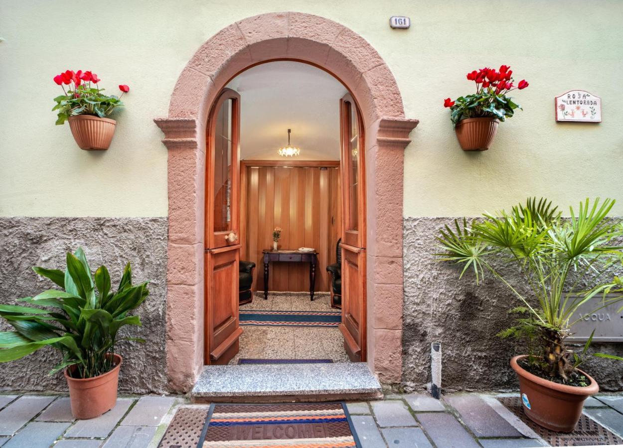 Rosa Lentorada Apartment Bosa Exterior photo